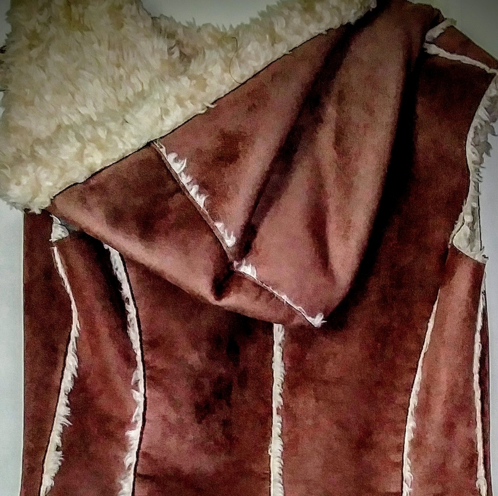 Fur coat vest